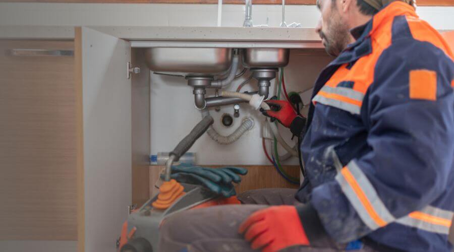 Expert burst pipe repair services in Donner, LA